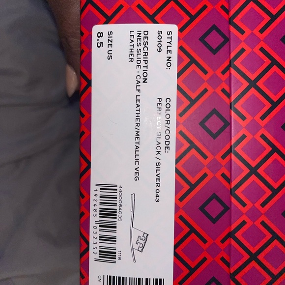 Black Designer leather slides - Picture 3 of 3